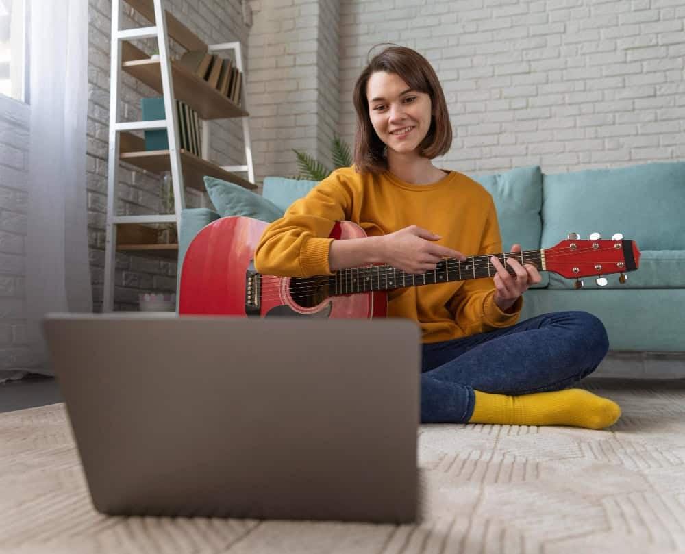 Smart Ways to Sell Your Music Online in 2025 Smart Ways to Sell Your Music Online in 2025