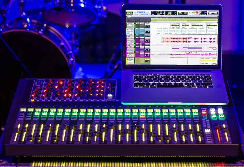 FL Studio vs Ableton Full Comparison for Music Creators FL Studio vs Ableton Full Comparison for Music Creators